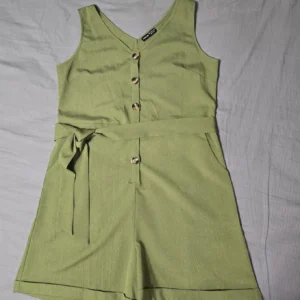 Womens Button Front Olive Green Romper, Womens Clothing Size Large 8/10...
